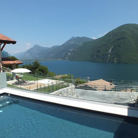 Rocca D'Anfo B&B-Apartments Lake View Extérieur photo